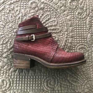 A.S.98 Rowen Boots Size 38 Color Wine